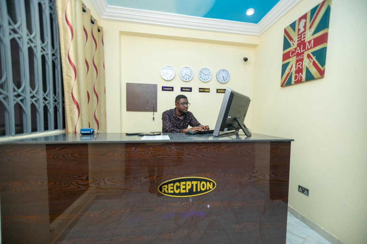 Washington Court Furnished Apartments Kwashieman Exterior photo