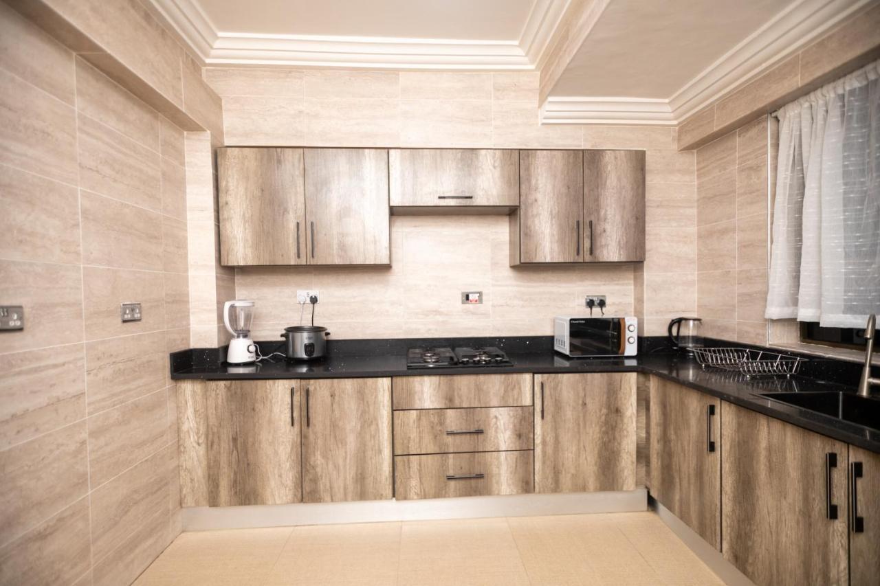 Washington Court Furnished Apartments Kwashieman Exterior photo
