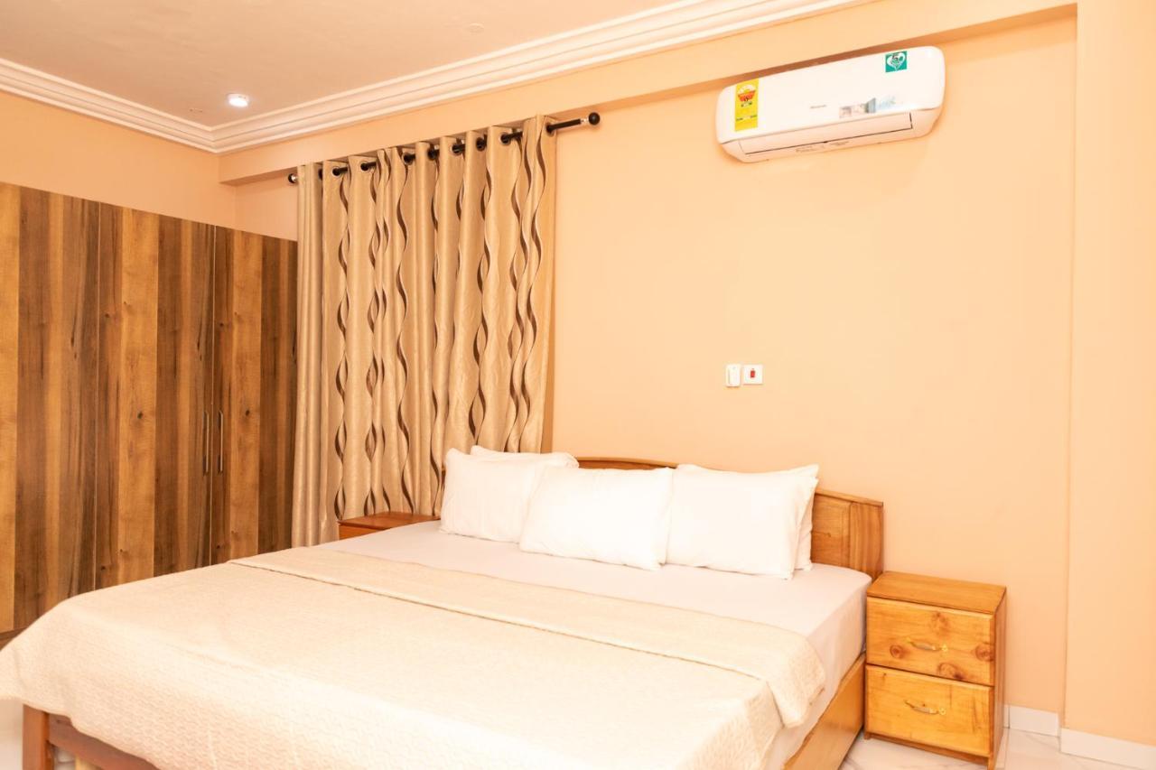 Washington Court Furnished Apartments Kwashieman Exterior photo
